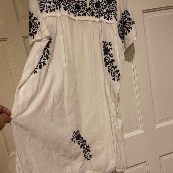 Roberta Roller Rabbit Shift Dress - Picture 5 of 5